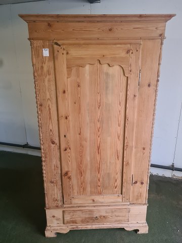 Kl�deskabe