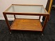 Rullebord i teak 
Kr. 2.500,-