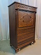 Sekretær
 Kr. 2800,-